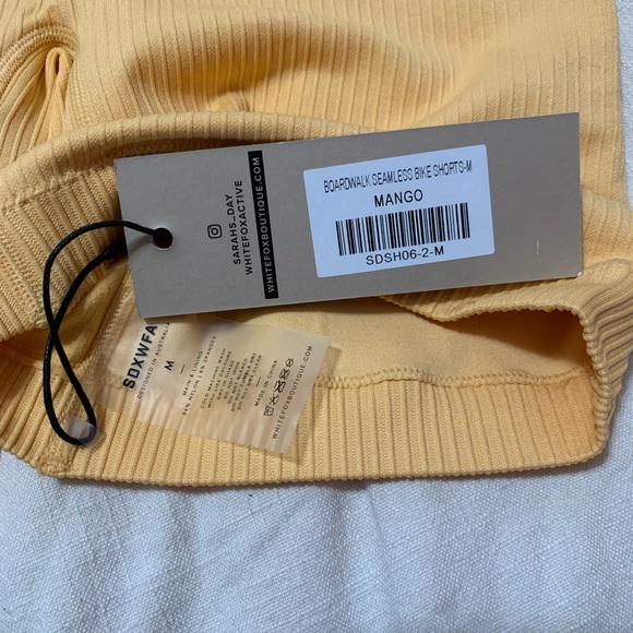 White Fox X Sarah’s day mango shorts - Picture 2 of 3